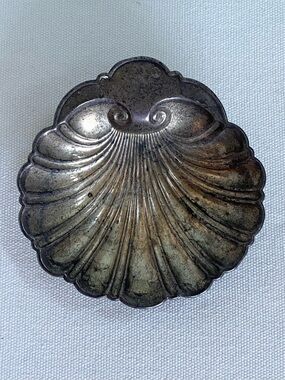 Antique Sterling Silver Scallop Sea Shell Trinket Dish 5” 2.5 oz VTG Monogrammed